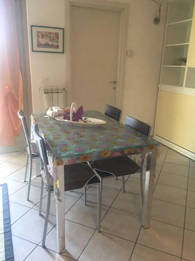 Nemohouse Apartment Montevarchi Italy